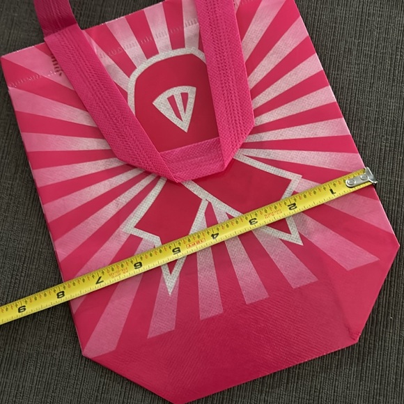 Breast Cancer Pink Ribbon Selfcare gift bundle - Picture 9 of 9